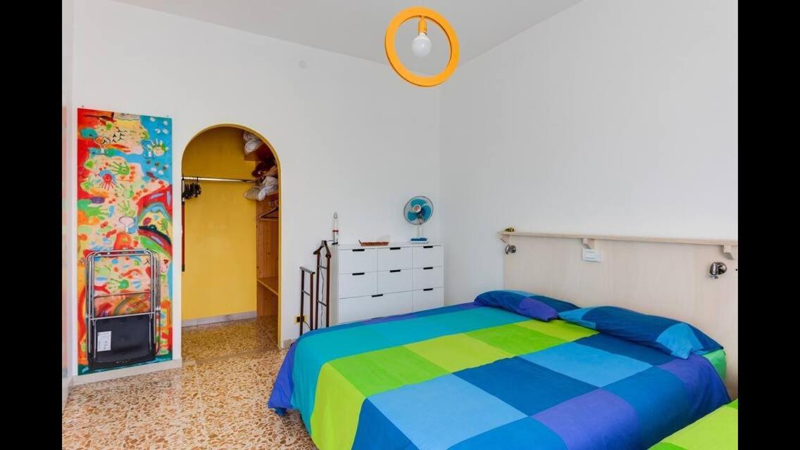 Apartmán A Due Passi Dal Centro Forlì Exteriér fotografie