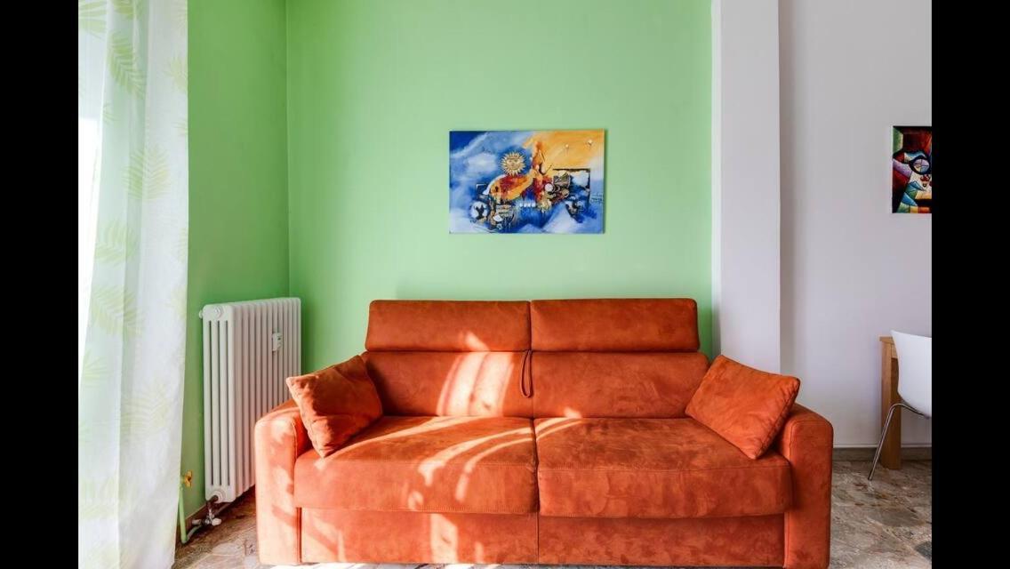 Apartmán A Due Passi Dal Centro Forlì Exteriér fotografie