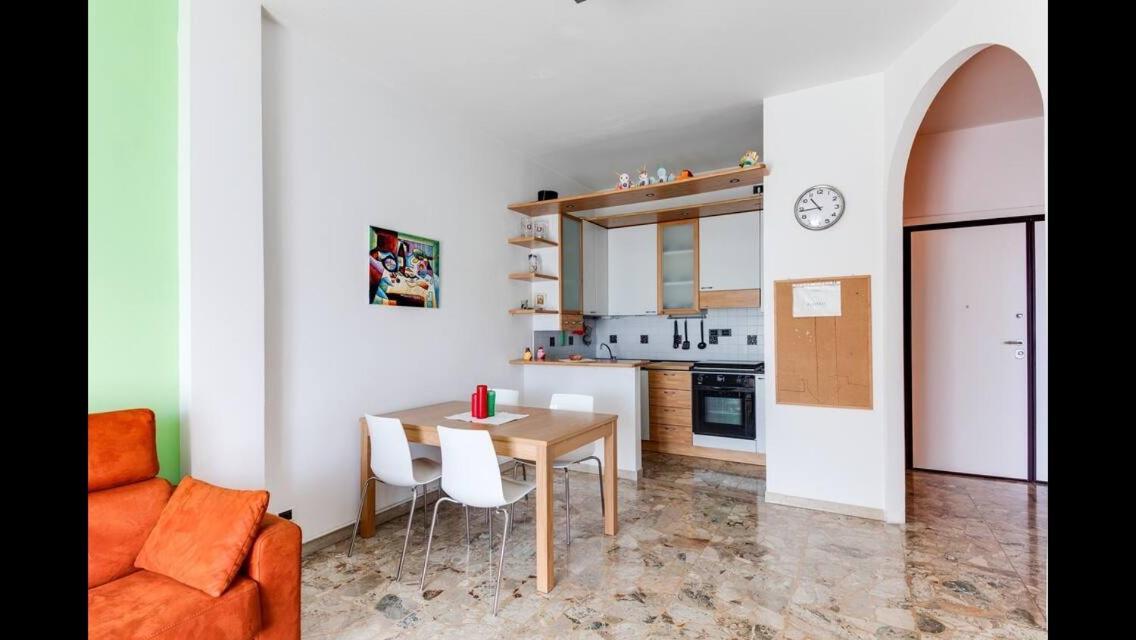 Apartmán A Due Passi Dal Centro Forlì Exteriér fotografie